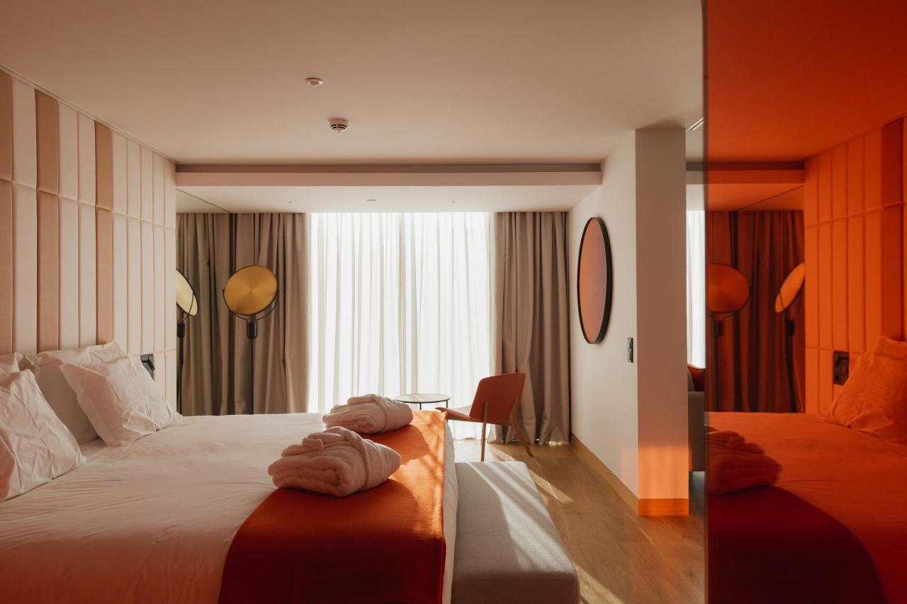 Lumen Hotel & The Lisbon Light Show Екстериор снимка