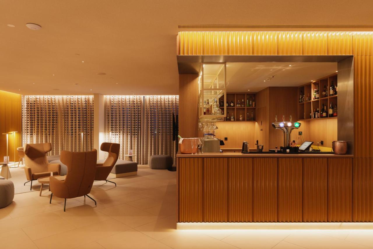Lumen Hotel & The Lisbon Light Show Екстериор снимка