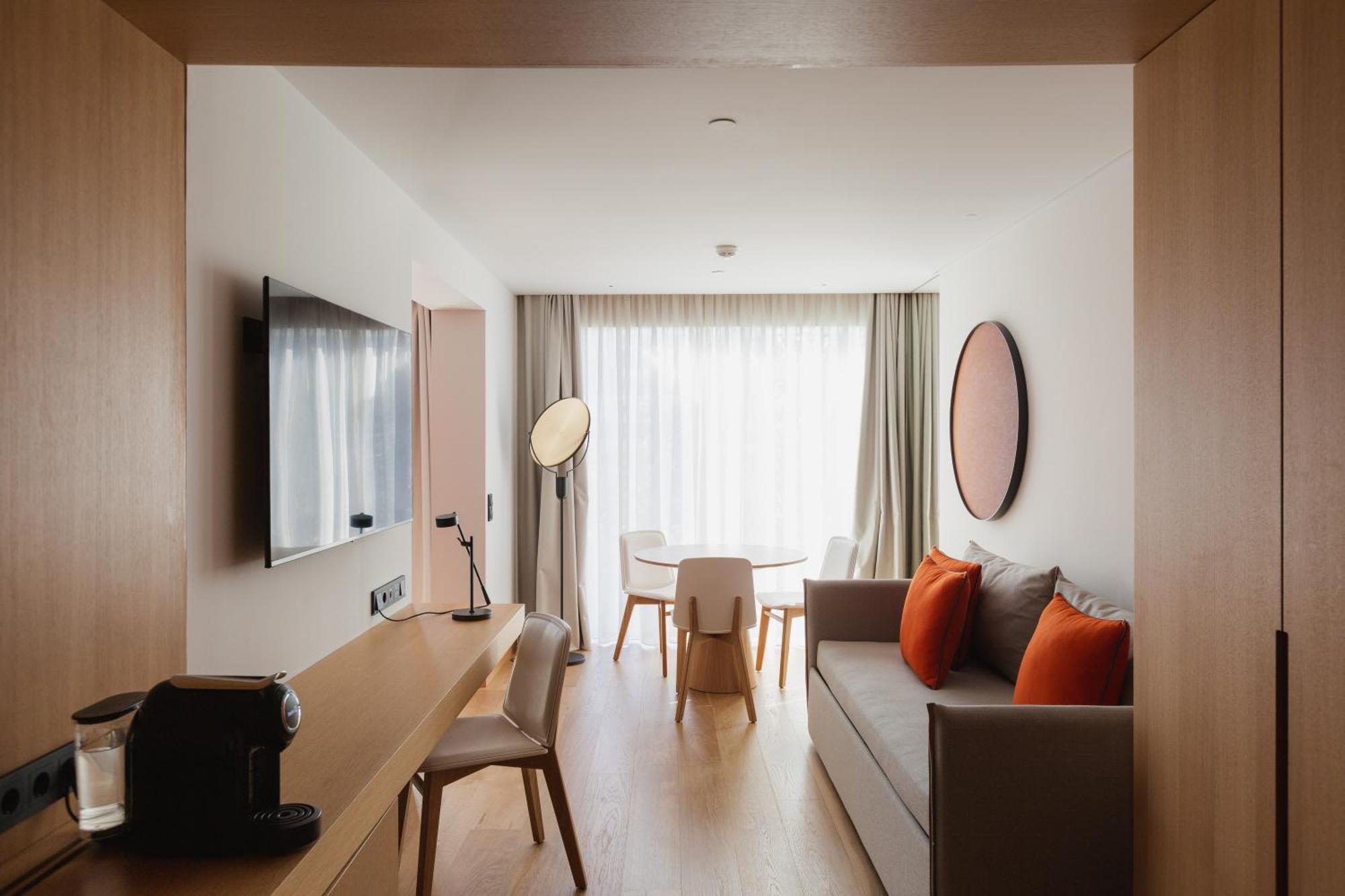 Lumen Hotel & The Lisbon Light Show Стая снимка